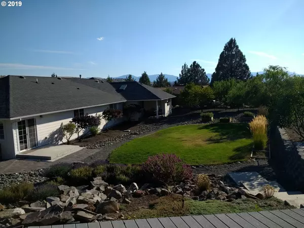 204 Valley View DR, John Day, OR 97845