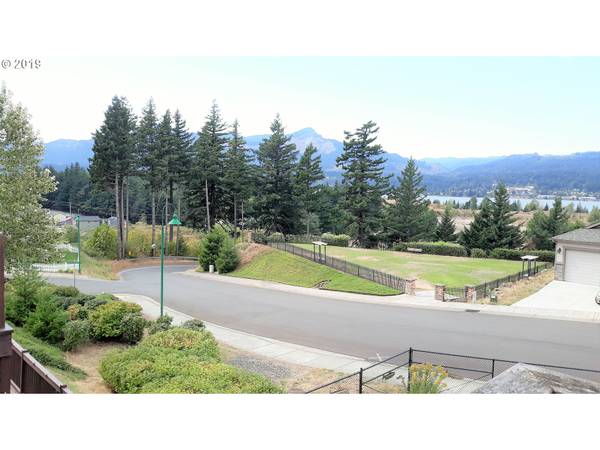 Cascade Locks, OR 97014,1129 CHINOOKAN DR