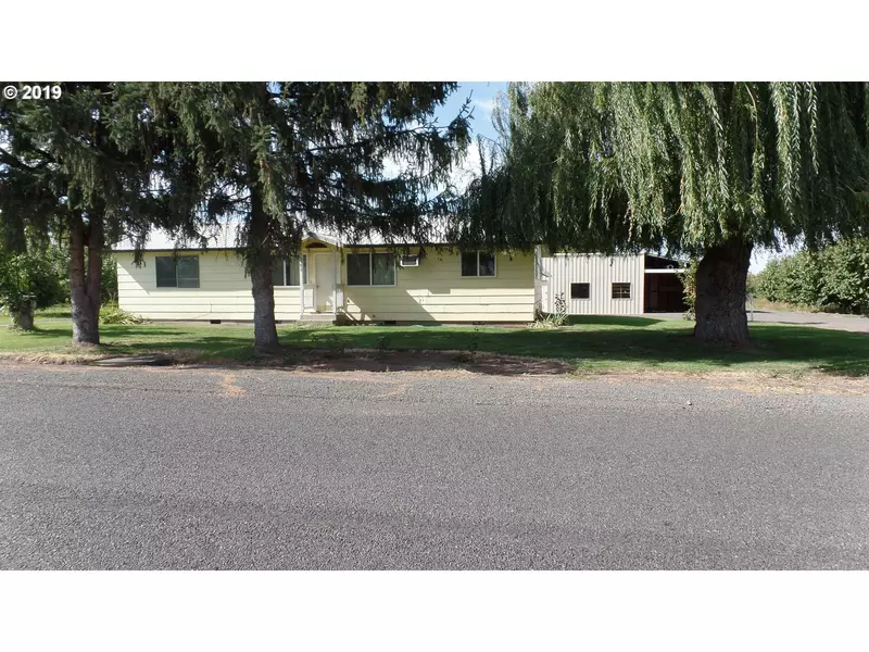 53550 MADER RD, Milton Freewater, OR 97862