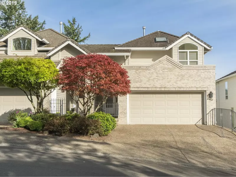 12 NORTHVIEW CT, Lake Oswego, OR 97035