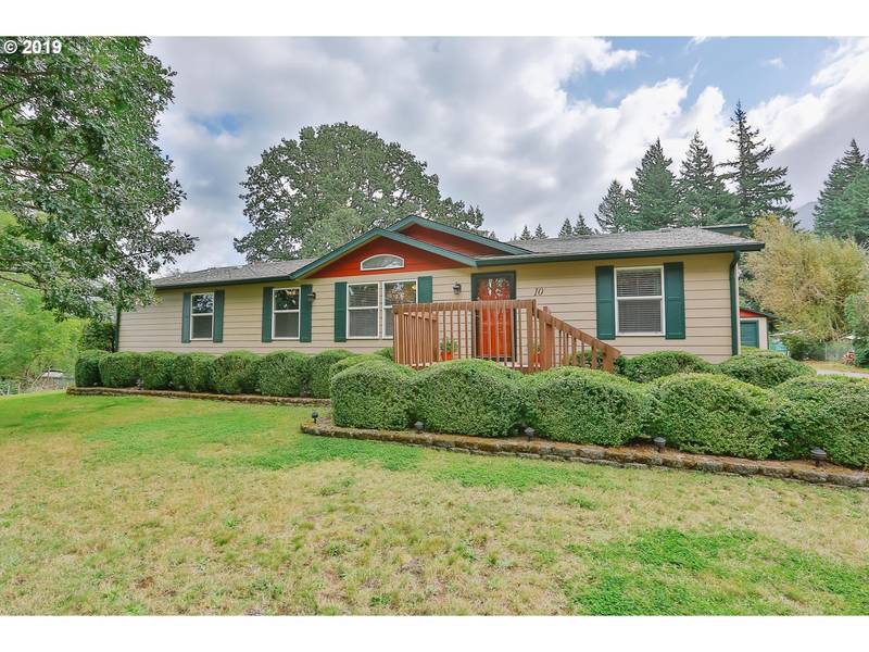 10 SE JACKSON ROBERTS RD, Cascade Locks, OR 97014