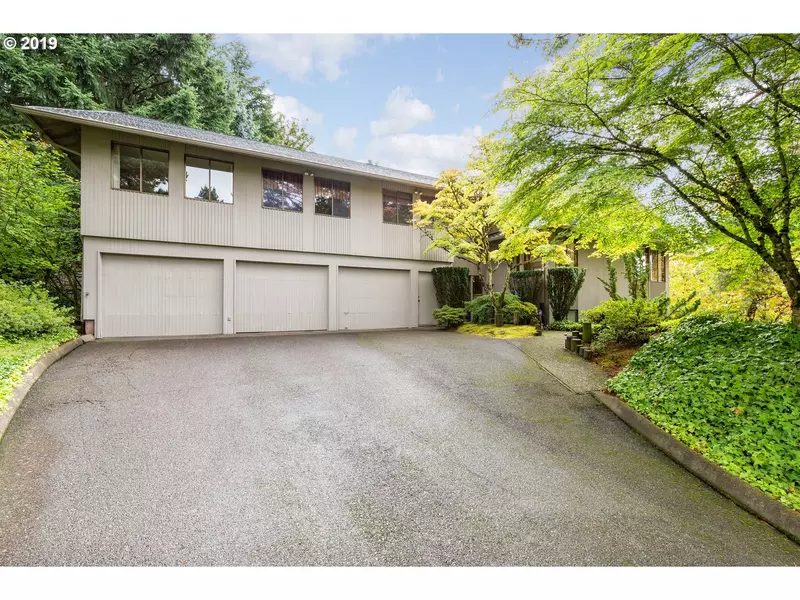 13 Da Vinci ST, Lake Oswego, OR 97035