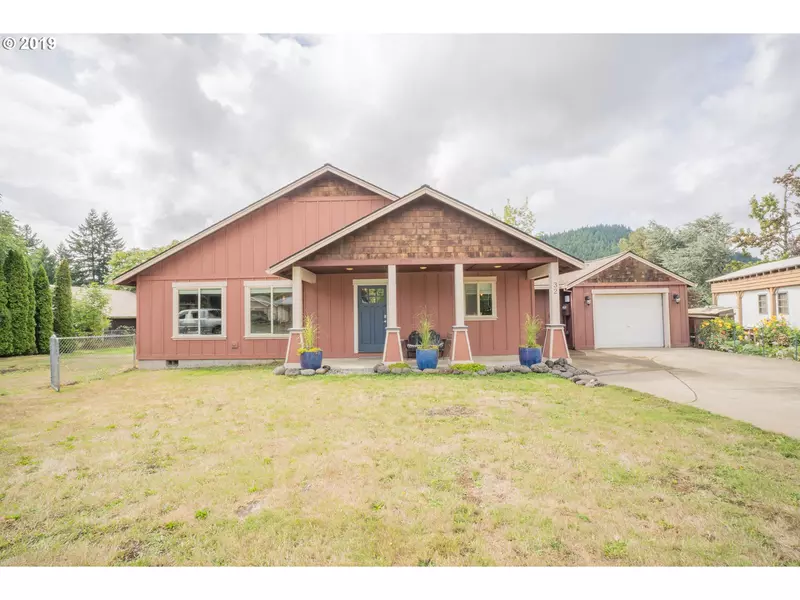 32 FOURTH ST, Carson, WA 98610