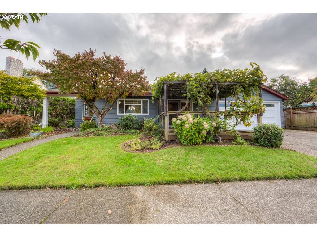 2030 SE 100TH AVE, Portland, OR 97216