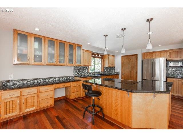Portland, OR 97236,13202 SE COOPER ST
