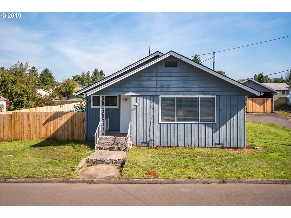 Molalla, OR 97038,131 GRANGE AVE