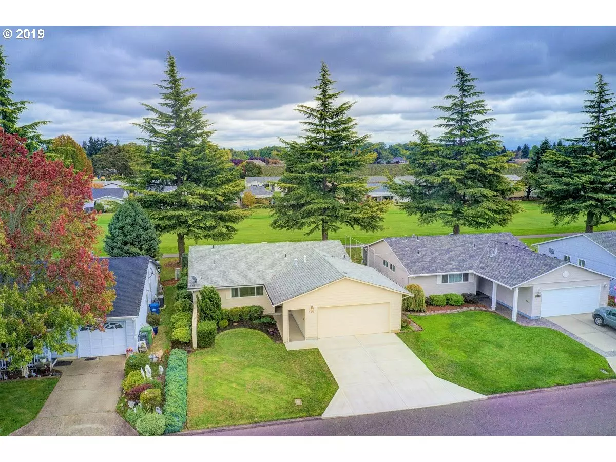 Woodburn, OR 97071,398 E CLACKAMAS CIR