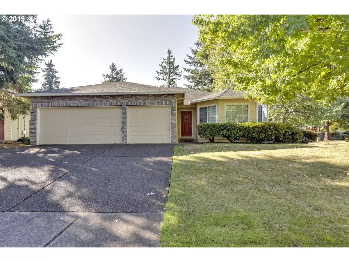 Hillsboro, OR 97124,680 NE TERRY CT