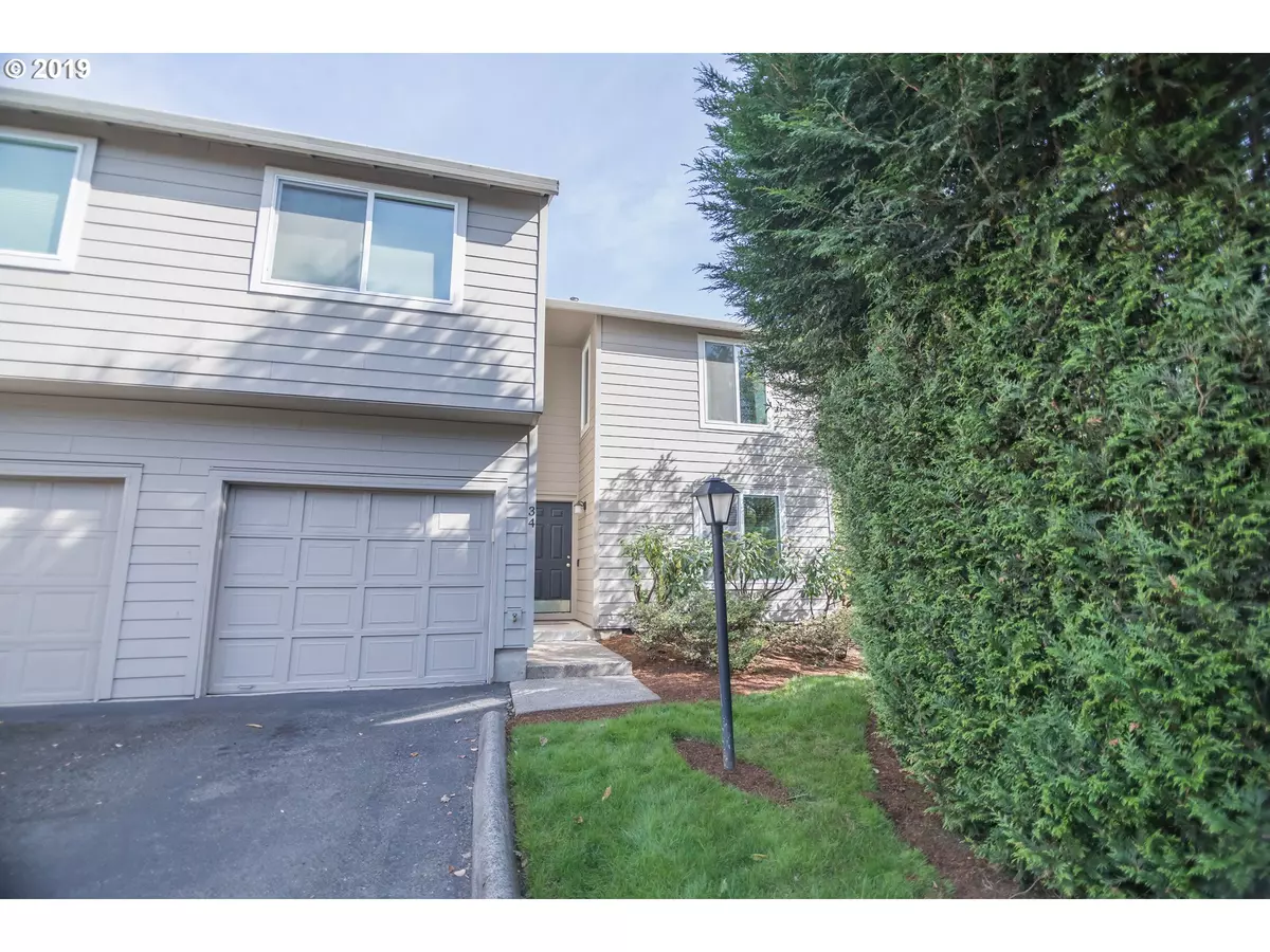 Tigard, OR 97223,10900 SW 76TH PL #34