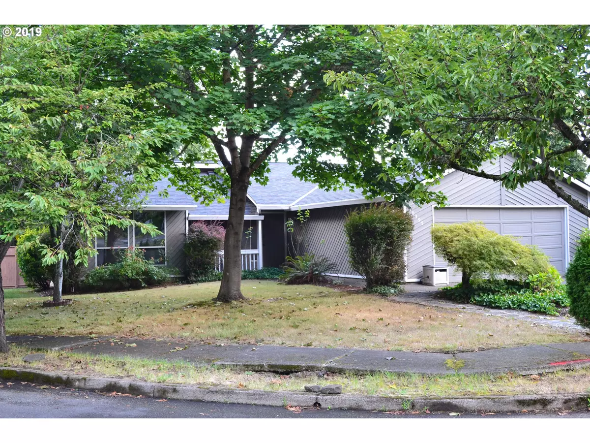 Tigard, OR 97223,10395 SW GRANT CT