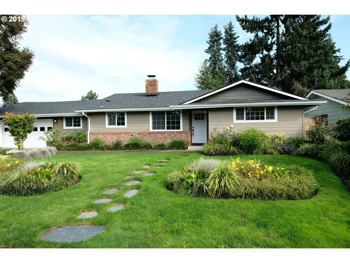 197 KNIGHT AVE, Eugene, OR 97404