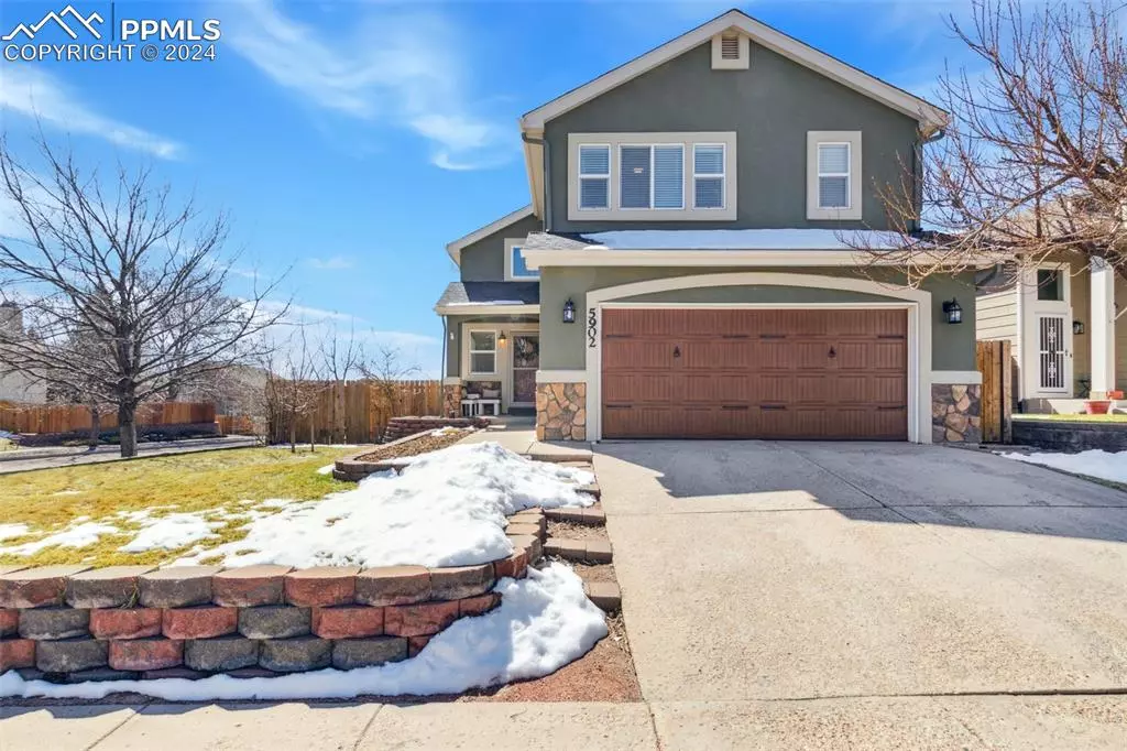 Colorado Springs, CO 80922,5902 Desoto DR