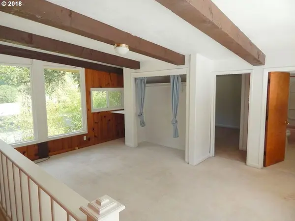 4360 FOX HOLLOW RD, Eugene, OR 97405