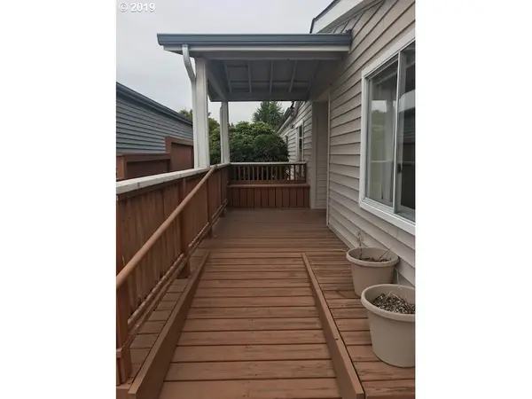 3700 BABCOCK LN #109, Eugene, OR 97401