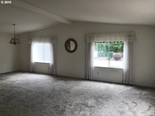3700 BABCOCK LN #109, Eugene, OR 97401