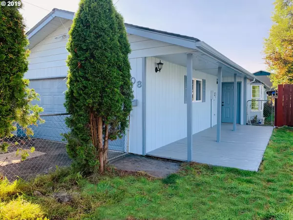 908 MILL ST, Kelso, WA 98626