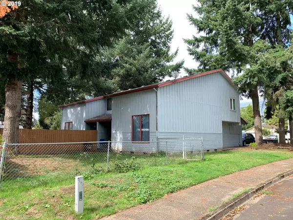 Mc Minnville, OR 97128,1028/1030 SE STOREY ST