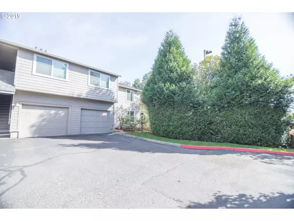 Tigard, OR 97223,10900 SW 76TH PL #34