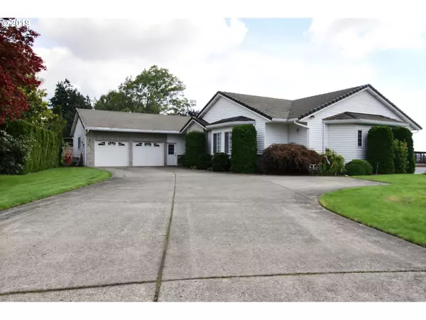 8705 NW 23RD CT, Vancouver, WA 98665