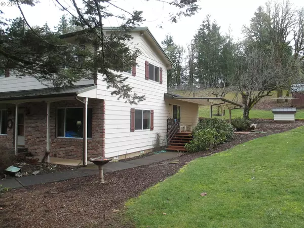 Willamina, OR 97396,695 SW HILL DR