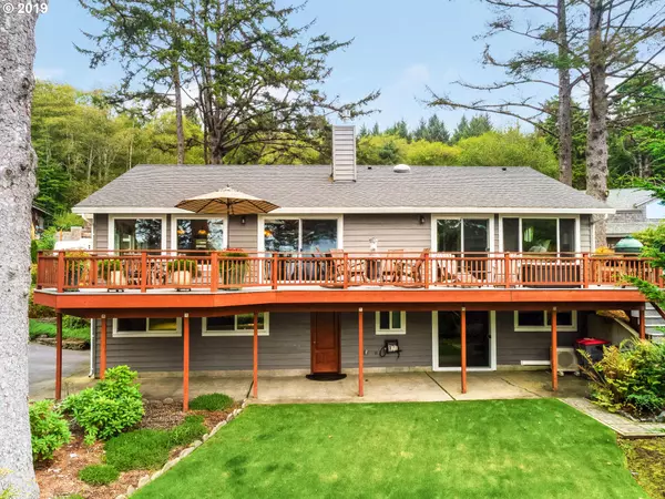 Cannon Beach, OR 97110,164 Amber LN