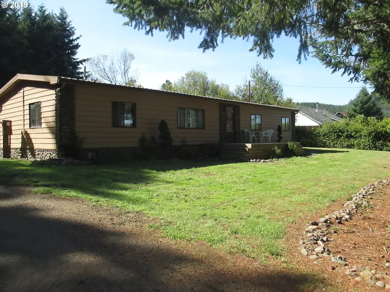 9495 GRAND RONDE RD, Grand Ronde, OR 97347