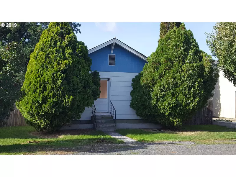 2212 JEFFERSON AVE, La Grande, OR 97850