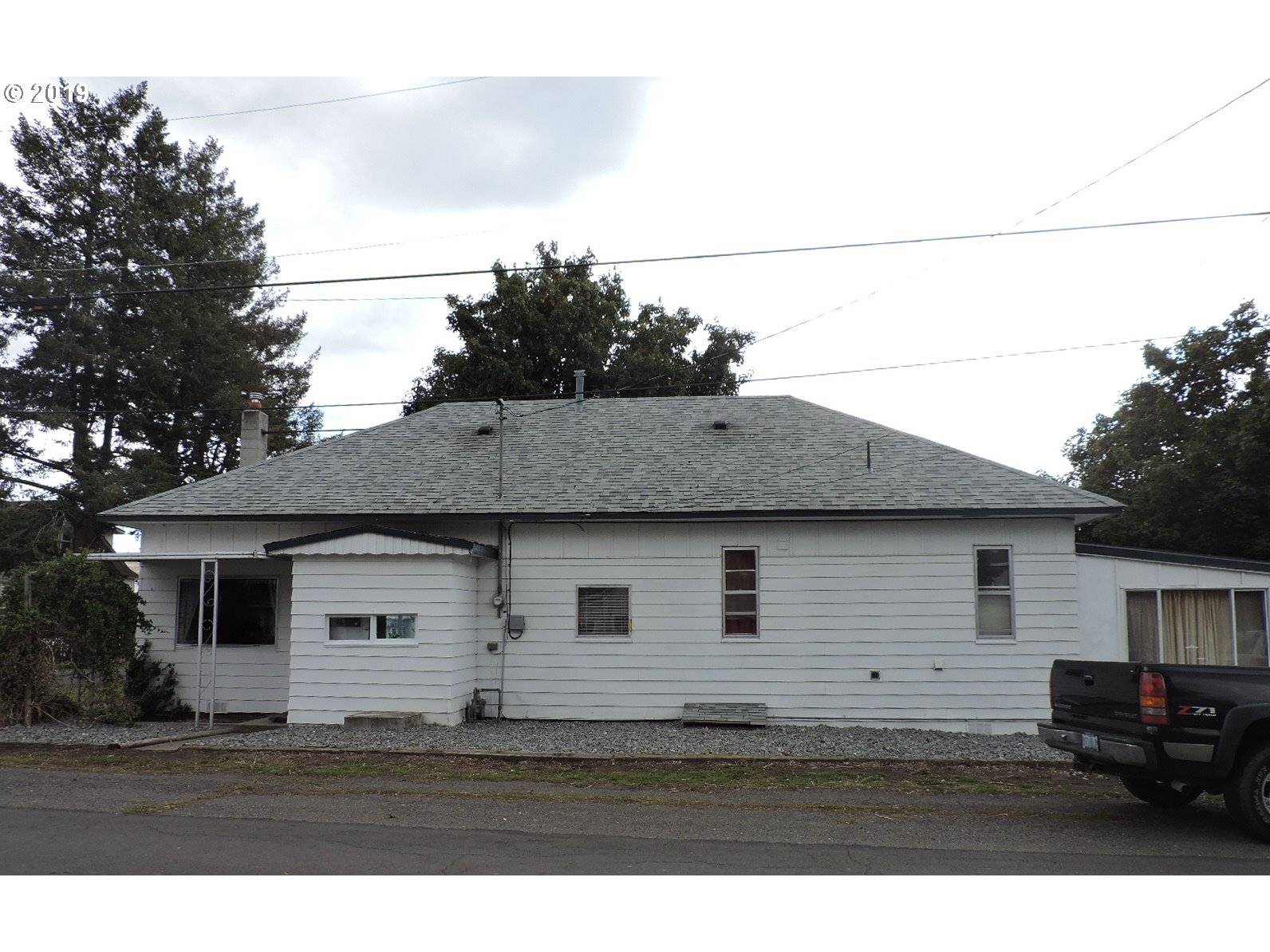 Union, OR 97883,208 W ARCH ST