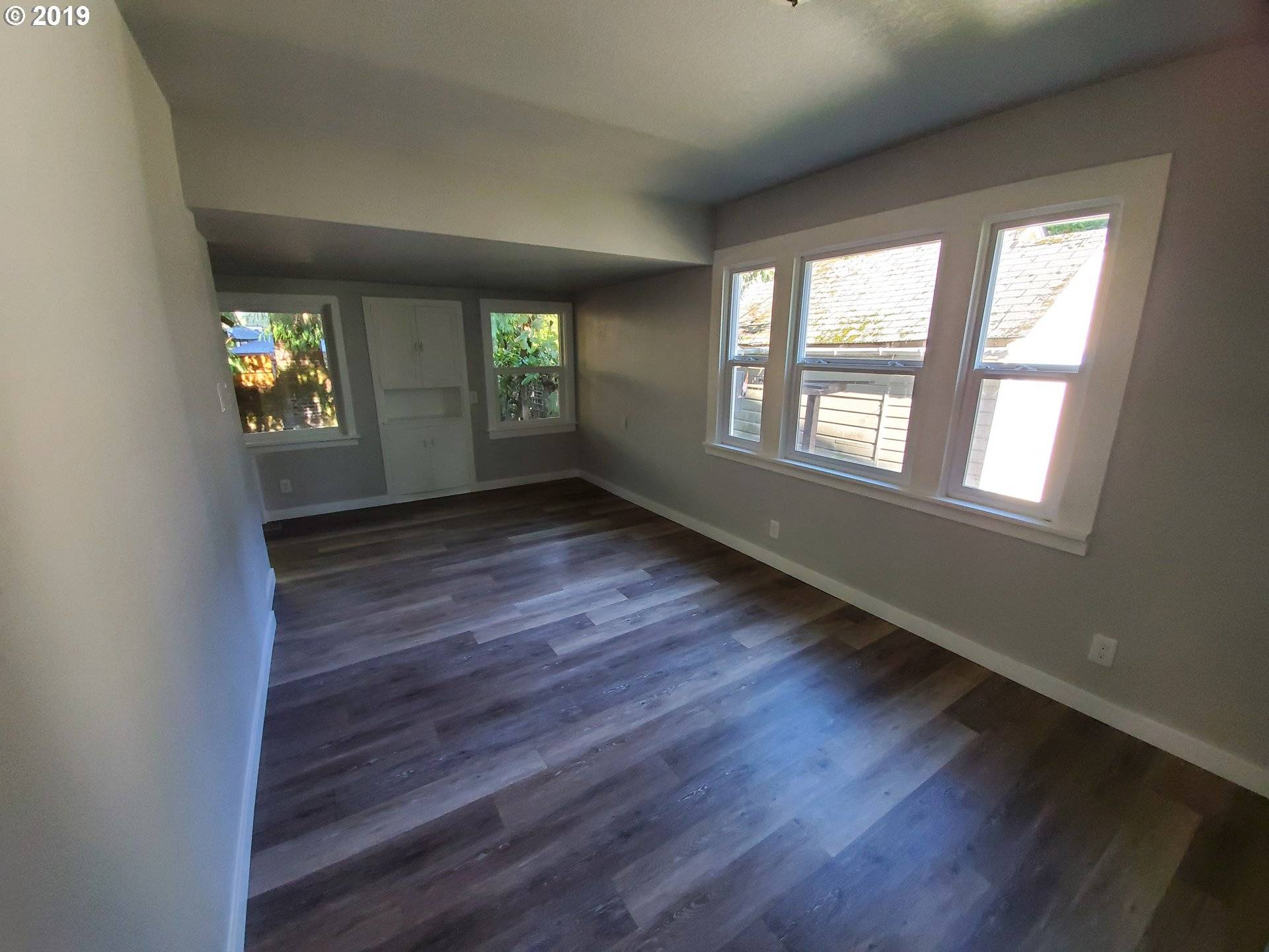 Corvallis, OR 97330,520 NW 12TH ST
