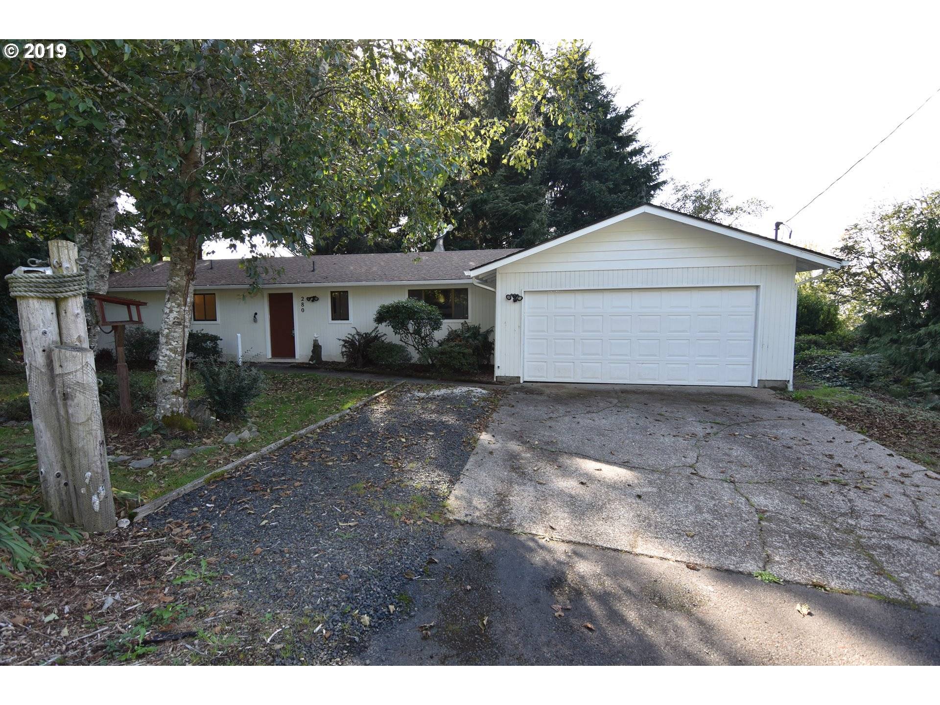 280 SW CEDAR ST, Waldport, OR 97394