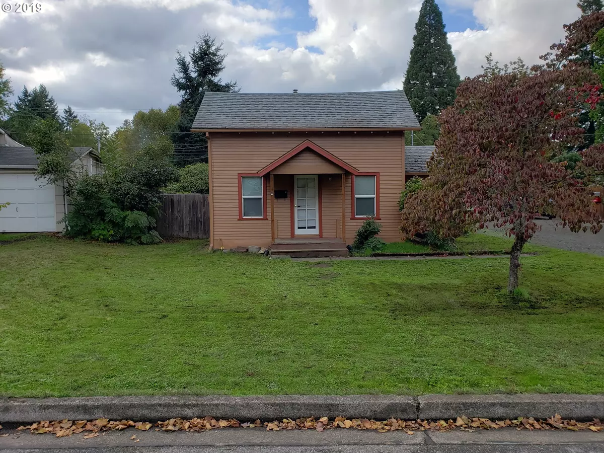 Roseburg, OR 97471,754 W WHARTON ST