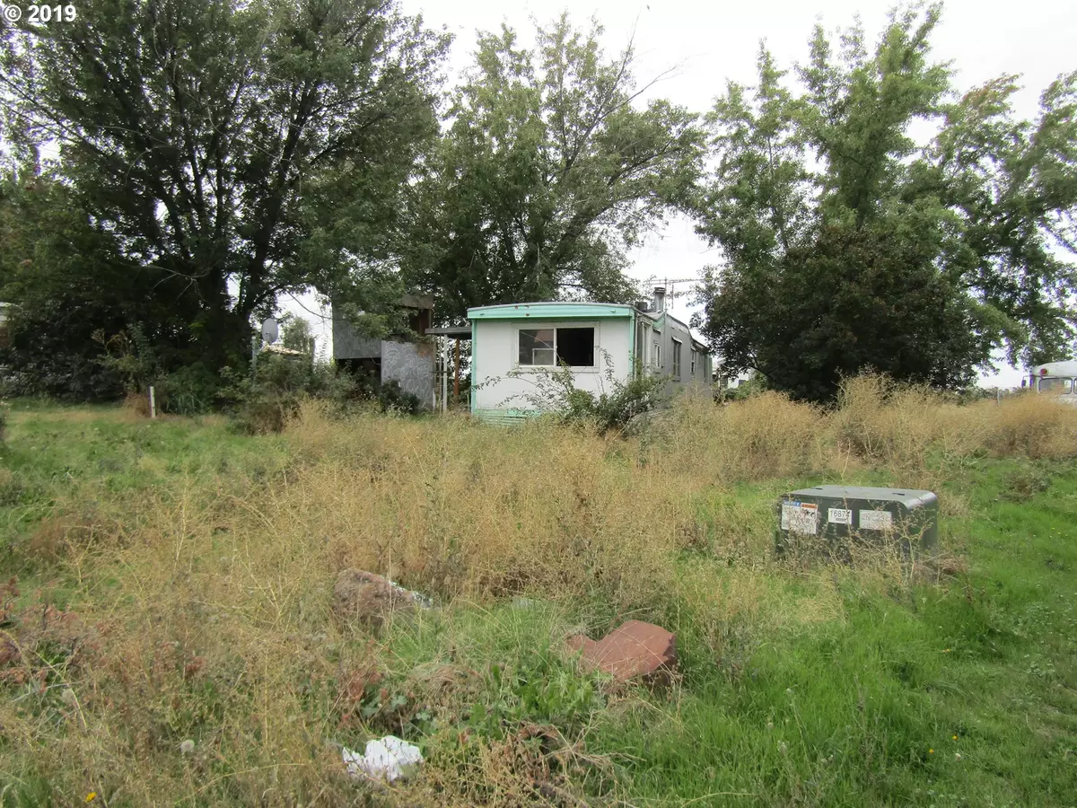 Pendleton, OR 97801,71604 CHAROLAIS ST