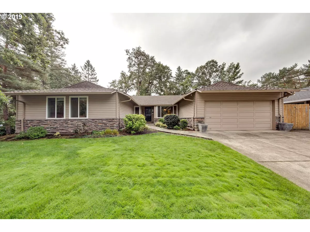 Lake Oswego, OR 97035,18212 INDIAN CREEK DR