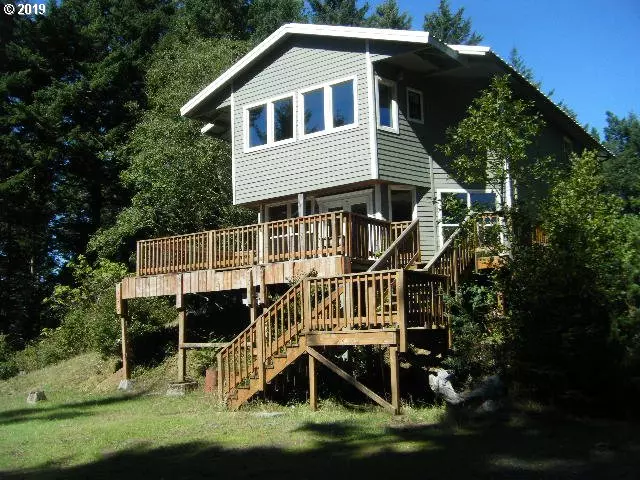 Gold Beach, OR 97444,26672 SEBASTIAN LN