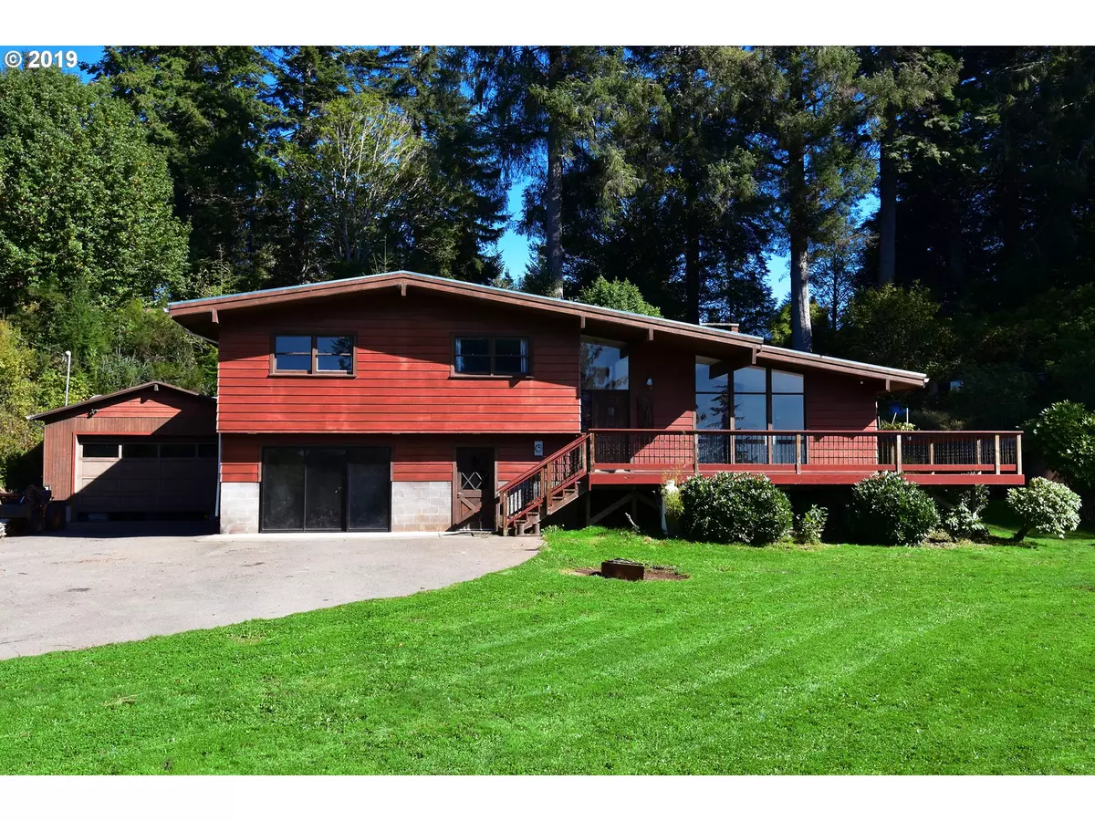 North Bend, OR 97459,93960 KIRKENDALL LN