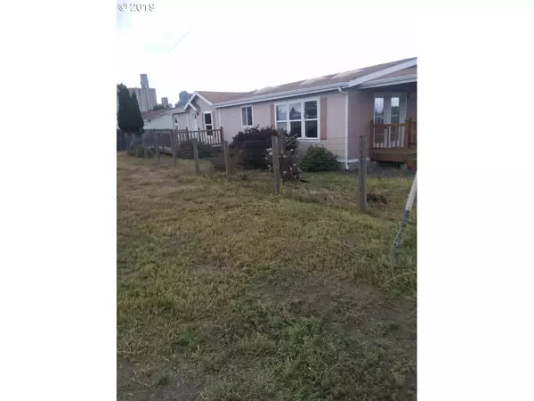 322 W SECOND ST, Condon, OR 97823