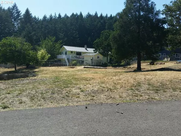 Sutherlin, OR 97479,534 TANGLEWOOD ST