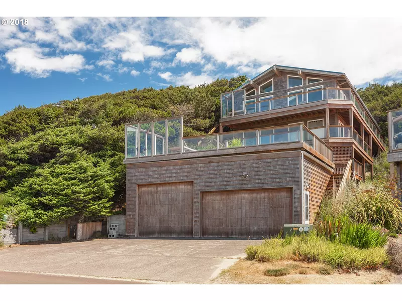 662 OCEAN RD, Manzanita, OR 97130