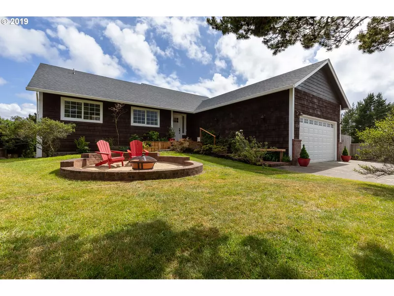 574 RIDGE RD, Manzanita, OR 97130