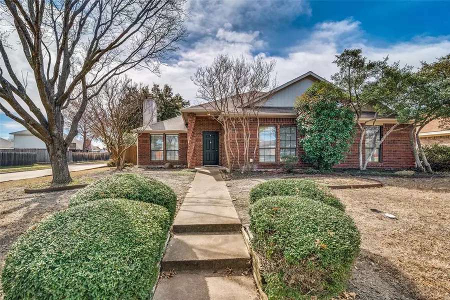 7714 Salzburg Drive, Rowlett, TX 75089