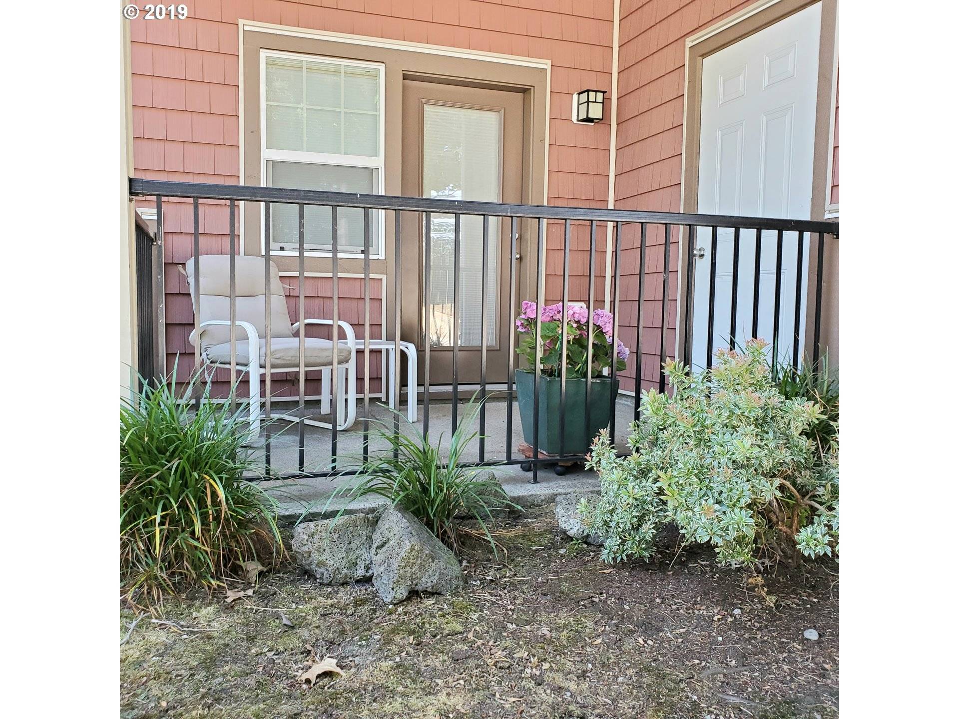 Hillsboro, OR 97006,10804 NE HOLLY ST #104