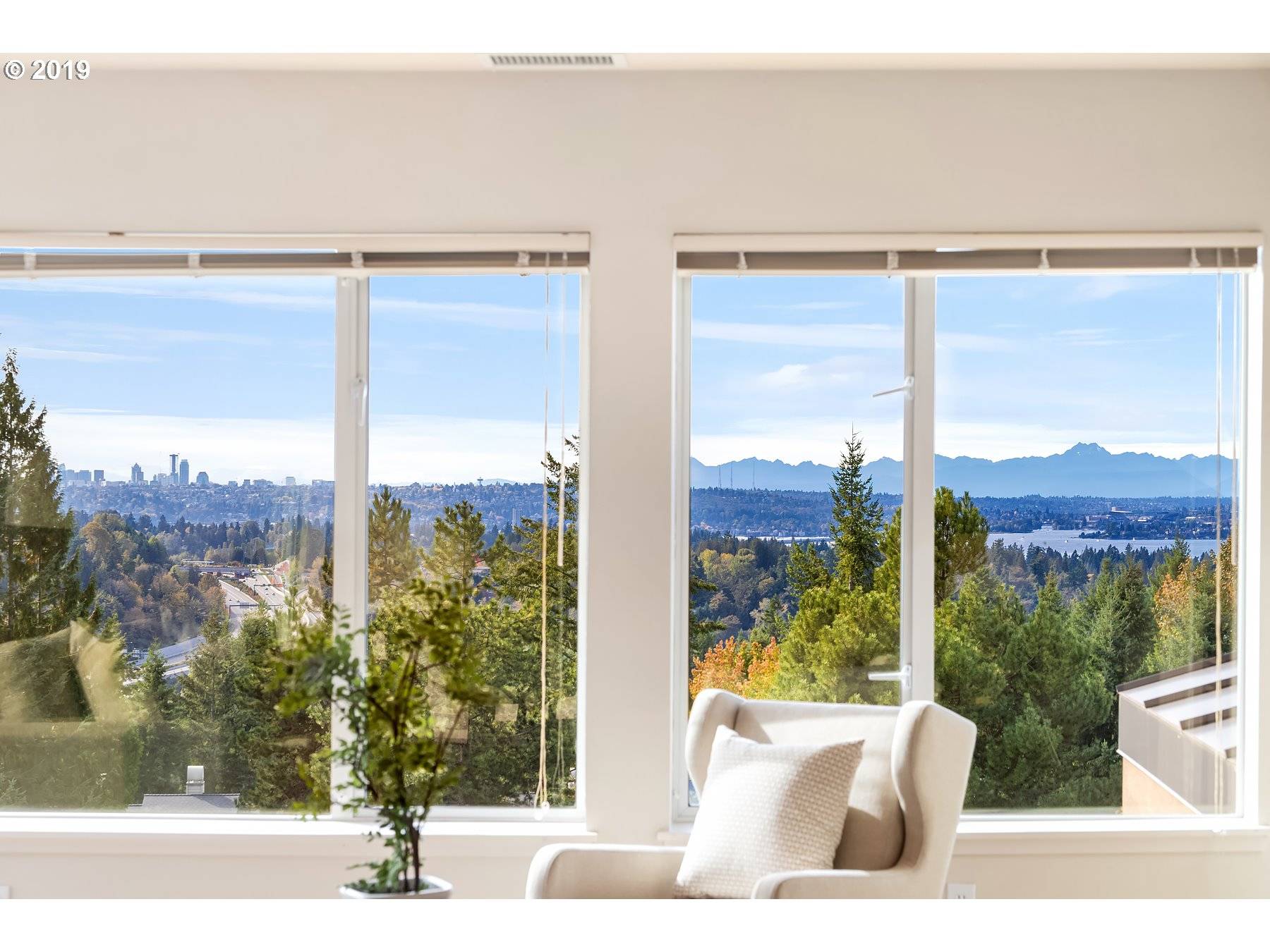 11122 NE 41st DR #38, Kirkland, WA 98033