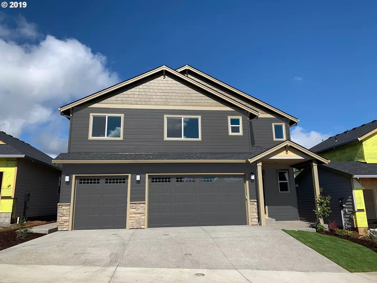 Estacada, OR 97023,1096 NE REGAN HILL LOOP