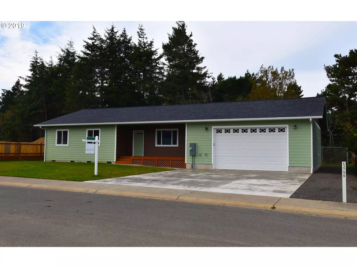 Coos Bay, OR 97420,63790 FOGHORN DR