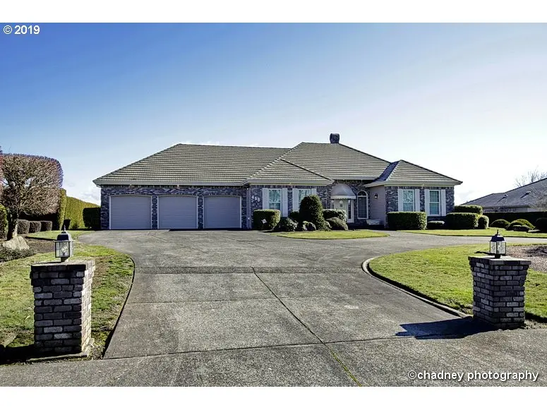 650 SE ARROW CREEK LN, Gresham, OR 97080