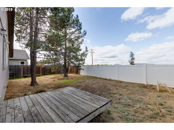 La Pine, OR 97739,51257 RILEY LN