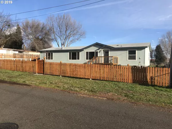 Dallesport, WA 98617,1008 Elm DR