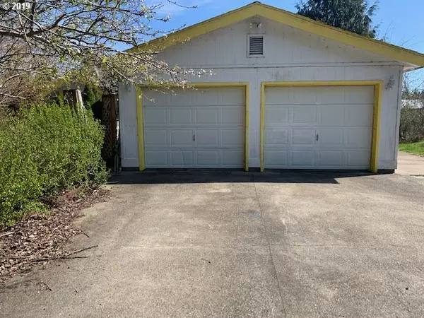 124 JENSEN WAY, Lakeside, OR 97449