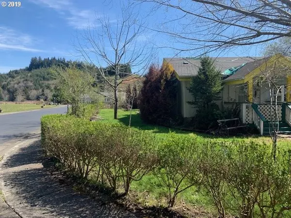 Lakeside, OR 97449,124 JENSEN WAY