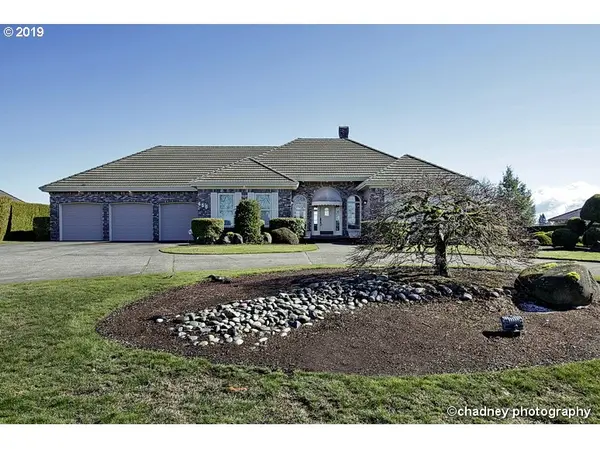 650 SE ARROW CREEK LN, Gresham, OR 97080